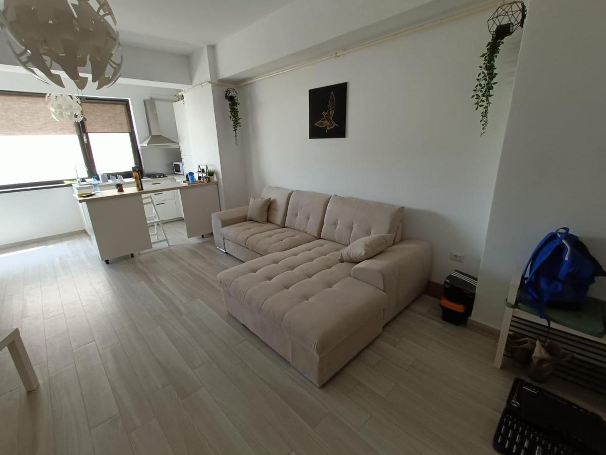 Apartment By The Lake With A View مامايا المظهر الخارجي الصورة